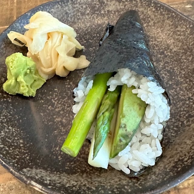 Vegetable Hand Roll.