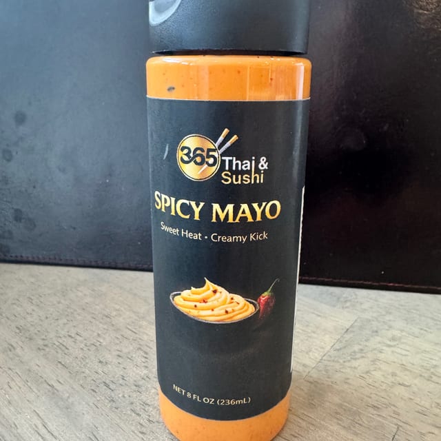 Spicy Mayo Bottle (8 oz).