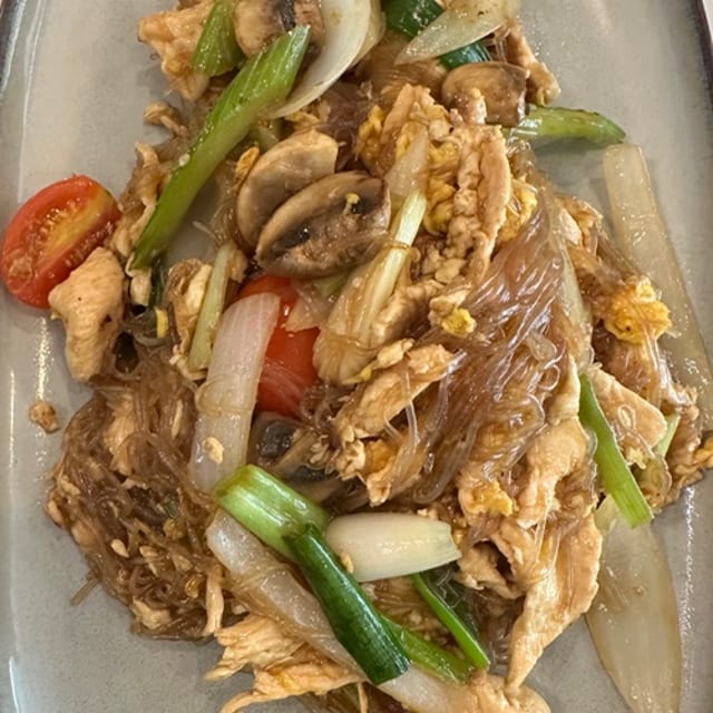 Pad Wood Sen (No Rice).