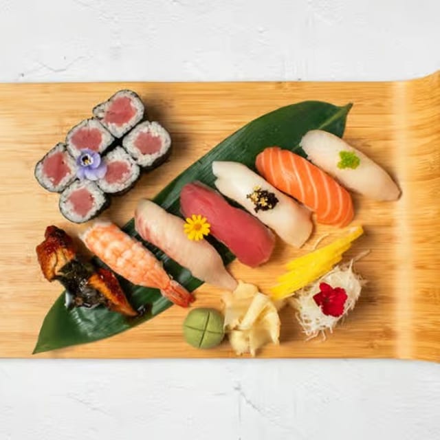 Sushi Moriwase.