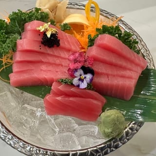 Tuna Sashimi (12 Pc)